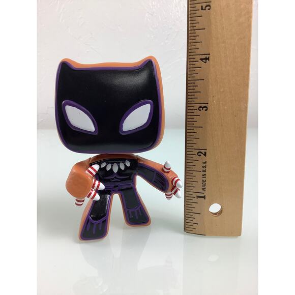 Funko pop Gingerbread Black Panther Vinyl pigure bobblehead 4" EUC - Picture 8 of 8